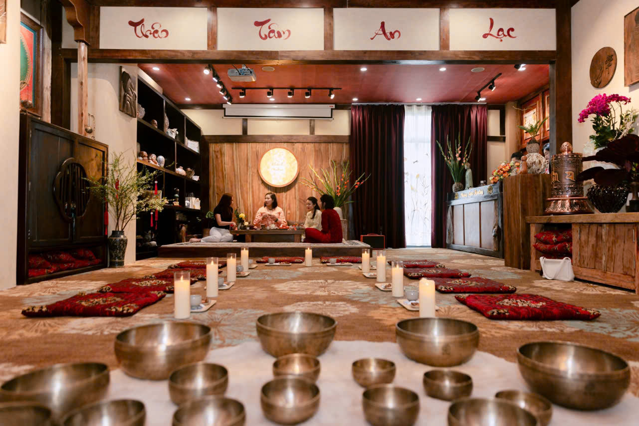 Trị liệu chuông xoay Tây Tạng — Tuệ Gia Healing